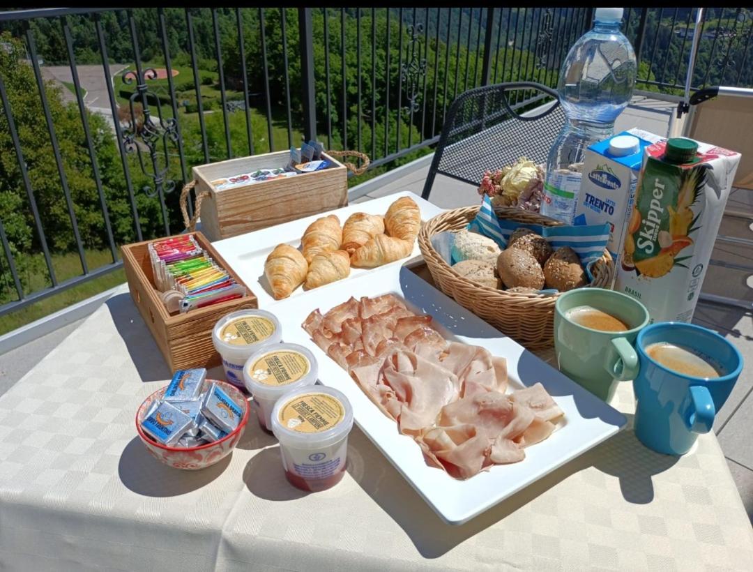 B And B Nonna Rosa Vista Lagorai Capriana Δωμάτιο φωτογραφία